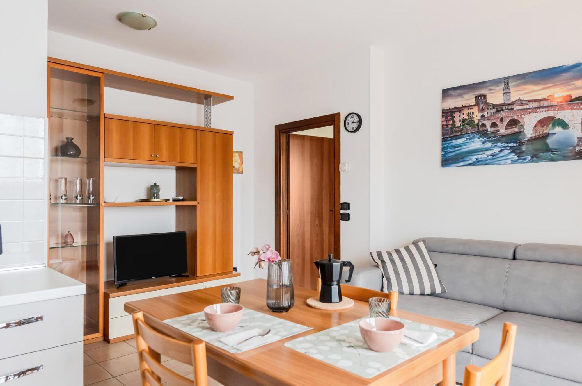 Cozy Apartament Near Fiera Di Verona! Exterior foto